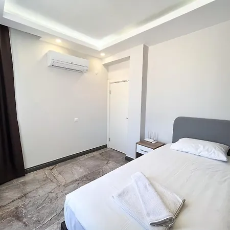 With Private Pool Garden - All Wac *